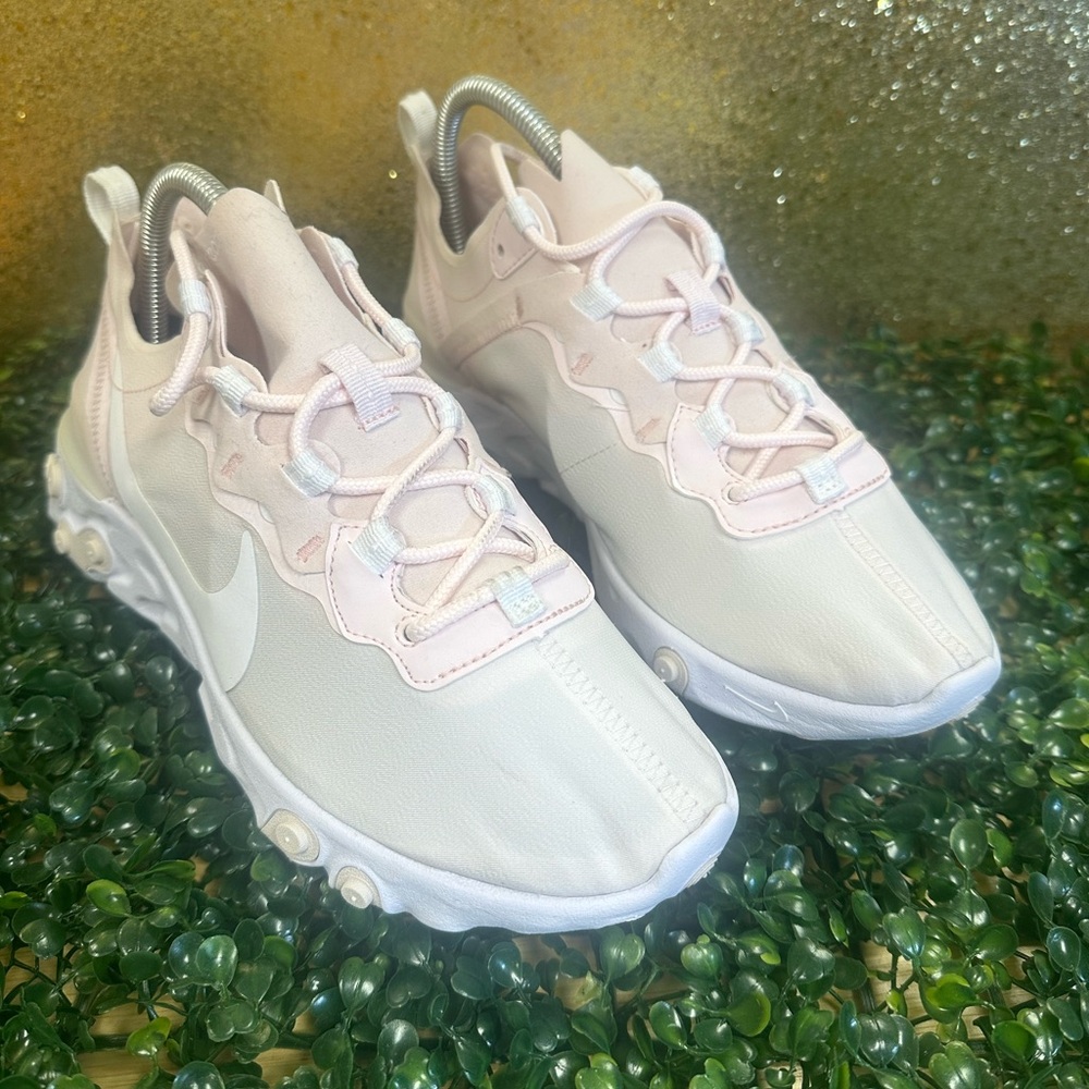 Nike React Element 55 Pale